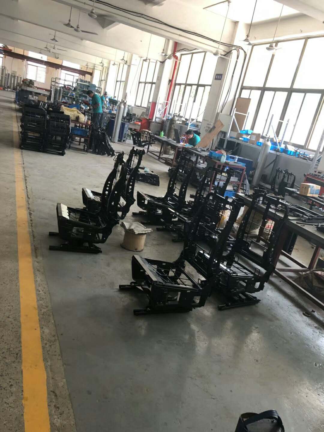 סוגים שונים של high-end מתכוונן עור המכונית המושב עם עגלה